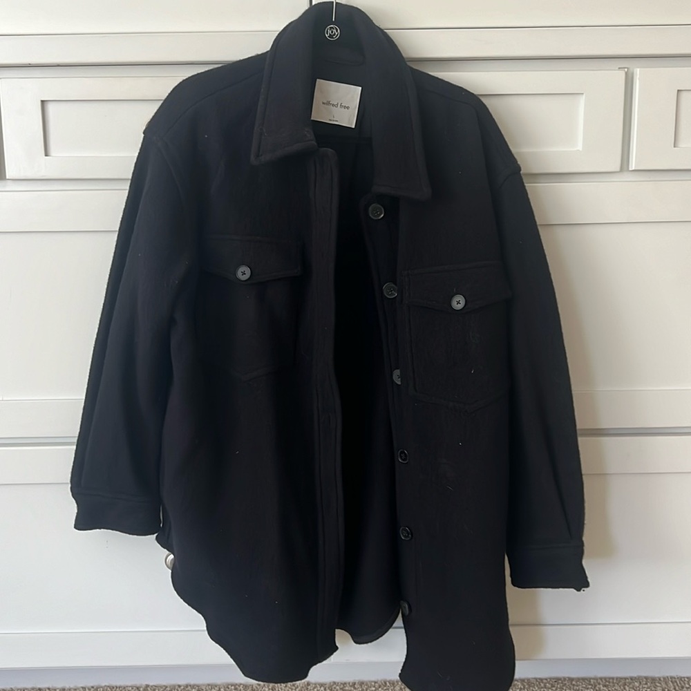 Aritzia Wilfred Free black shacket- size large